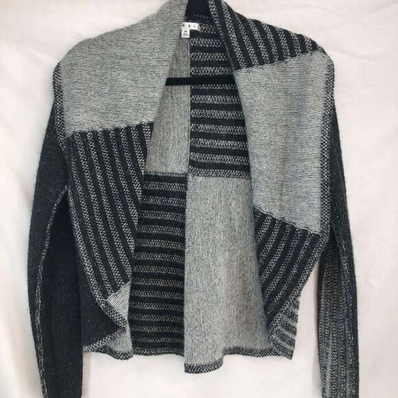 Vintage CAbi Wool Acrylic Black and Gray Womens Shawl Wrap Size M - Picture 2 of 8